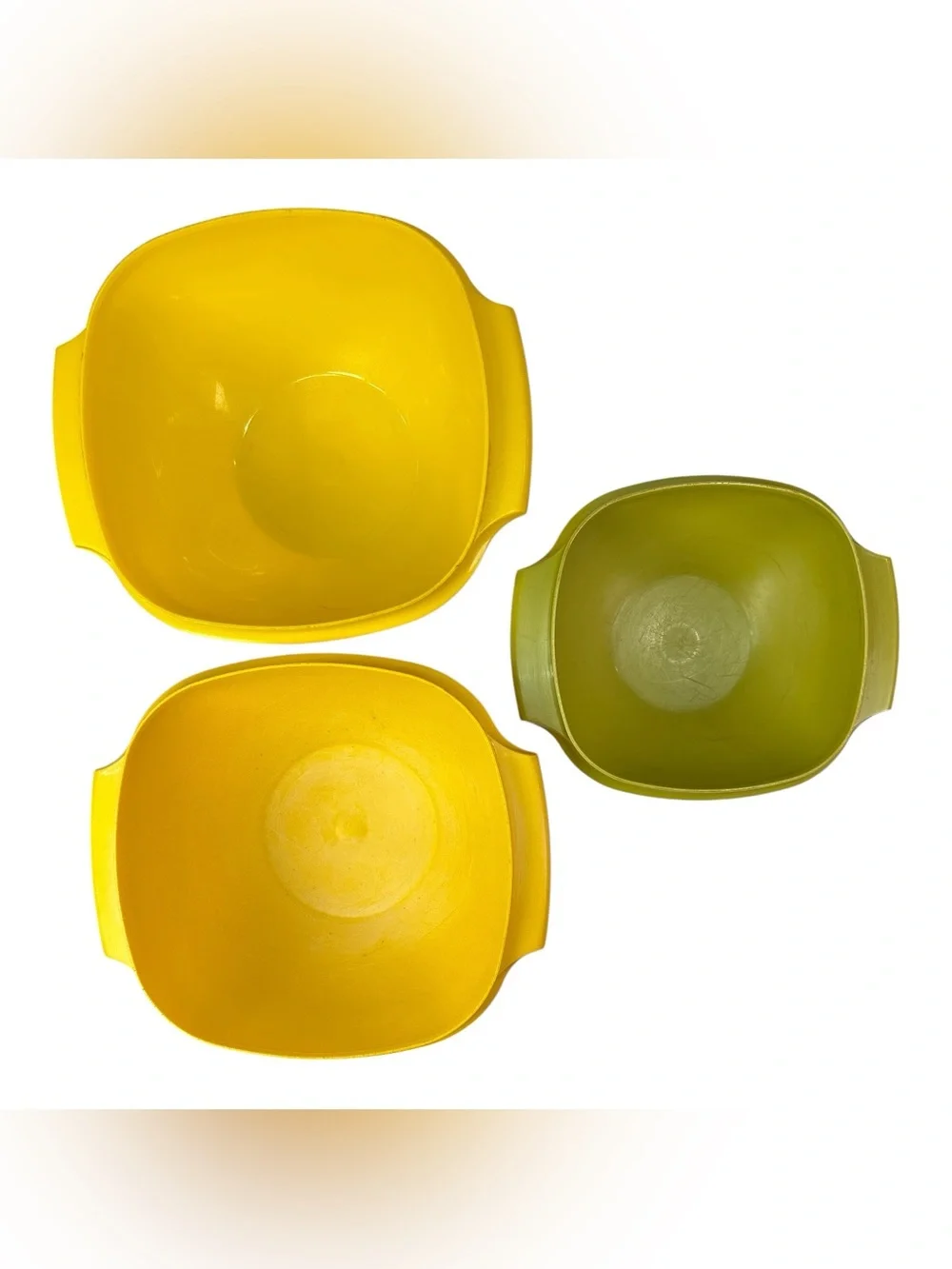 Vintage Tupperware Servalier Bowl Set Of 3 Green & Yellow Made In USA w/ Lids
